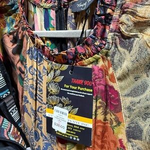 Wholesale lot 20 items BRAND NEW boutique clothing sandals ladies winter summer